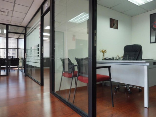 Hermosa Oficina En Venta En La Urbina Con Vigilancia