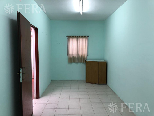 Venta Casa 2 Ambientes Con Cochera En Wilde