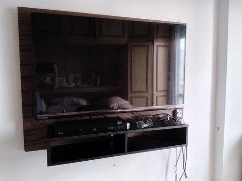 Imagem 1 de 9 de Veno Tv LG 47 3d Com Blu-ray 3d Com 3 Filmes E Chromecast