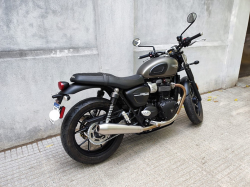 Imagen 12 de 17 de Triumph Street Twin 900 Excelente Estado !!!