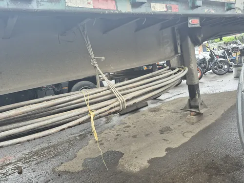 Semiremolque Con 12 Llantas En Buen Estado