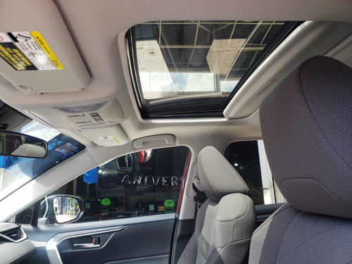 Imagen 14 de 15 de Toyota Rav4 2021 2.5 Xle 4wd At 176 Hp