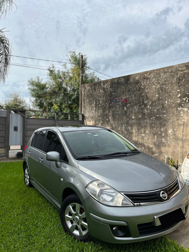 Nissan Tiida 1.8 Acenta