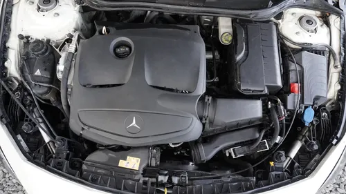 Mercedes-Benz Clase CLA 1.6 200 Cgi Sport At
