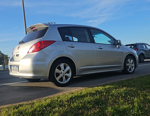 Nissan Tiida 1.8 Emotion At