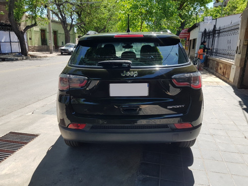 Imagen 5 de 10 de Jeep Compass Sport 2.4 4x2 Mt6 174cv 2018 / Nafta / Mendoza