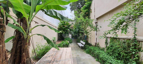 Imagem 2 de 13 de Casa Com 3 Quartos , 228 M² Por R$ 800.000 - Centro - Niterói/rj - Ca20859
