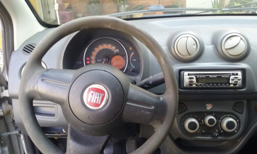 Fiat Uno Vivace 1.0 Flex 2012