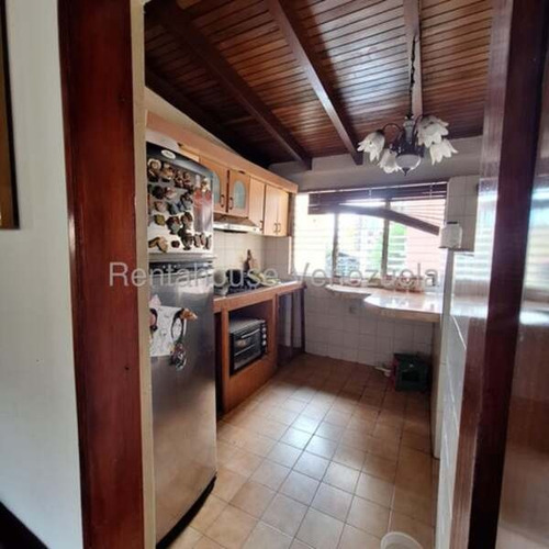 Apartamento Parroquia Santa Rosalia En Venta 25-23806