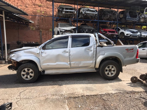 Sucata Toyota Hilux 2011/2011 Prata Diesel 163cvs