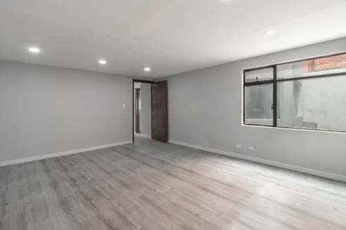 Oficina En Arriendo/venta En Chapinero. Cod A15603