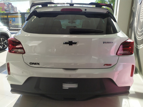 Imagen 15 de 23 de Chevrolet Onix Rs 1.0 Turbo 112 Cv Nq