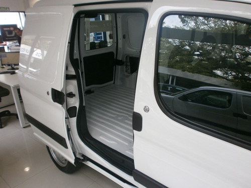 Peugeot Partner 1.6 Furgon Confort