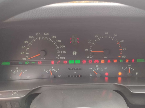 Imagen 21 de 21 de Alfa Romeo 174 Twin Spark 2.0