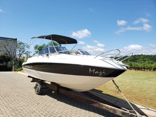 Lancha Ventura 215 Cabin 2011 (n Focker N Fs N Bayliner)