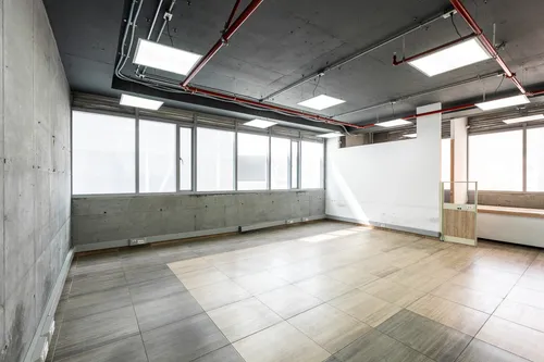 Oficina En Arriendo En Chico Norte Iii. Cod A1105063