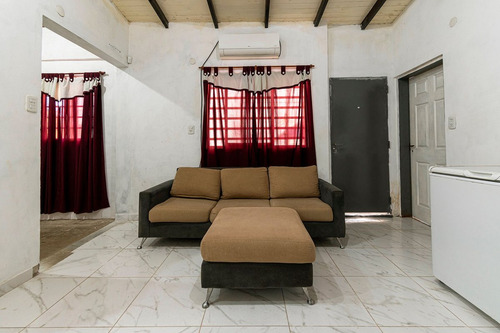 Casa En Venta Don Bosco, Pileta