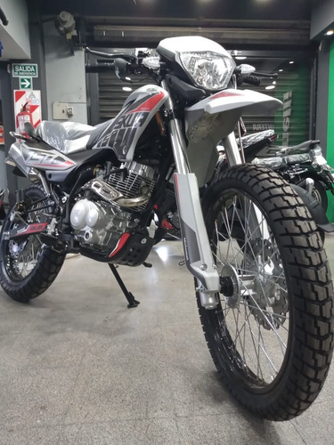 Imagen 5 de 9 de Motomel Skua 150 Silver 0km 2023 Frontera Center Jujuy