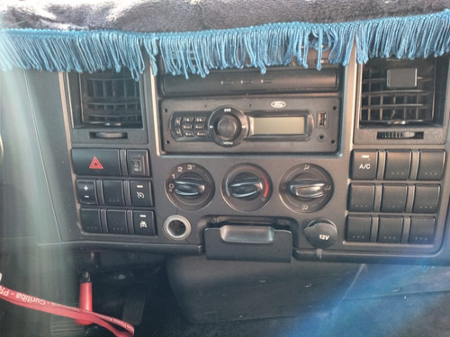 Imagem 5 de 5 de Ford Cargo 816 Semi Leito Ano 2013 Carroceria
