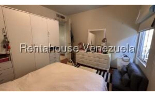 #25-13935 Confortable Y Amplio Apartamento En Campo Alegre