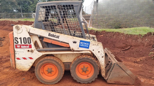 Mini-carregadeira Bobcat S100 Ref.243240