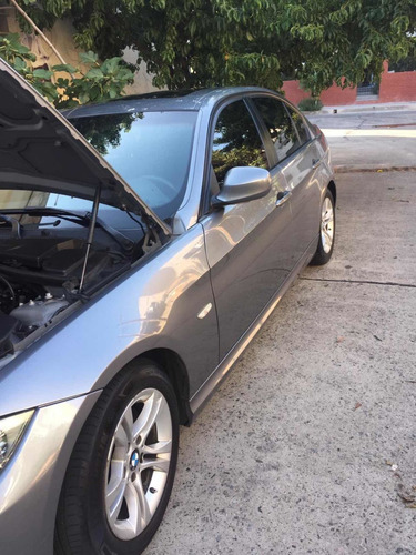 Bmw 320 Modelo 2010 Color Gris Excelente Estado Dueño Vende!