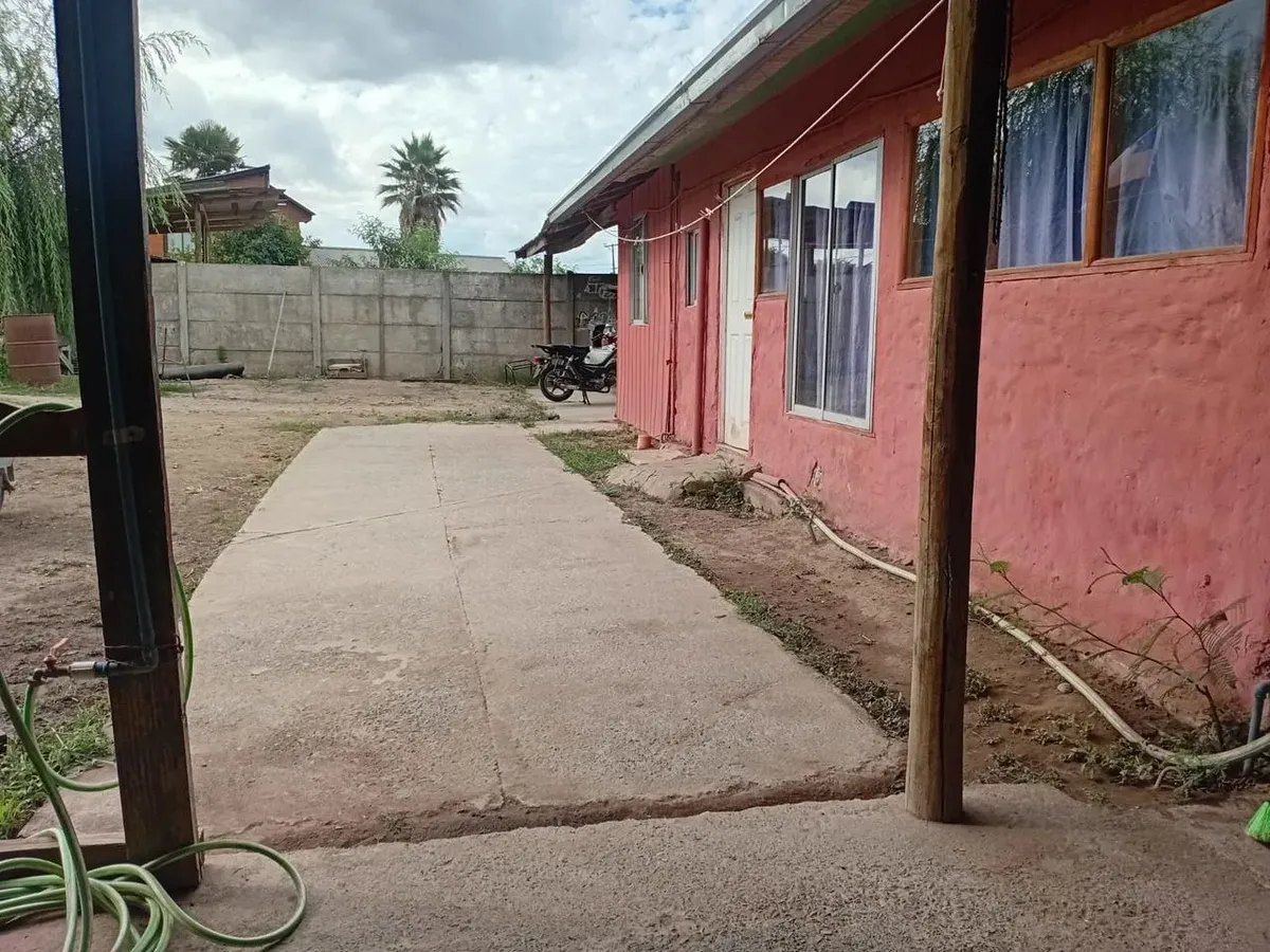 Imagen 5 de 12 de 599mt2 De Terreno, Casa De 55mt2 Aprox Cons, Se Vende