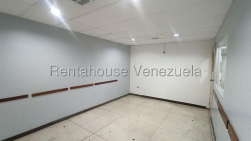 Jean Pavon Tiene Excelente Casa Local Comercial En Alquiler En El Este De Barquisimeto Lara 1 8 0 9 3