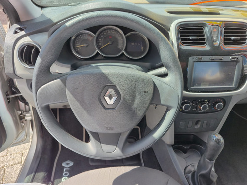 Renault Logan 1.6 Expression Hi-power 4p