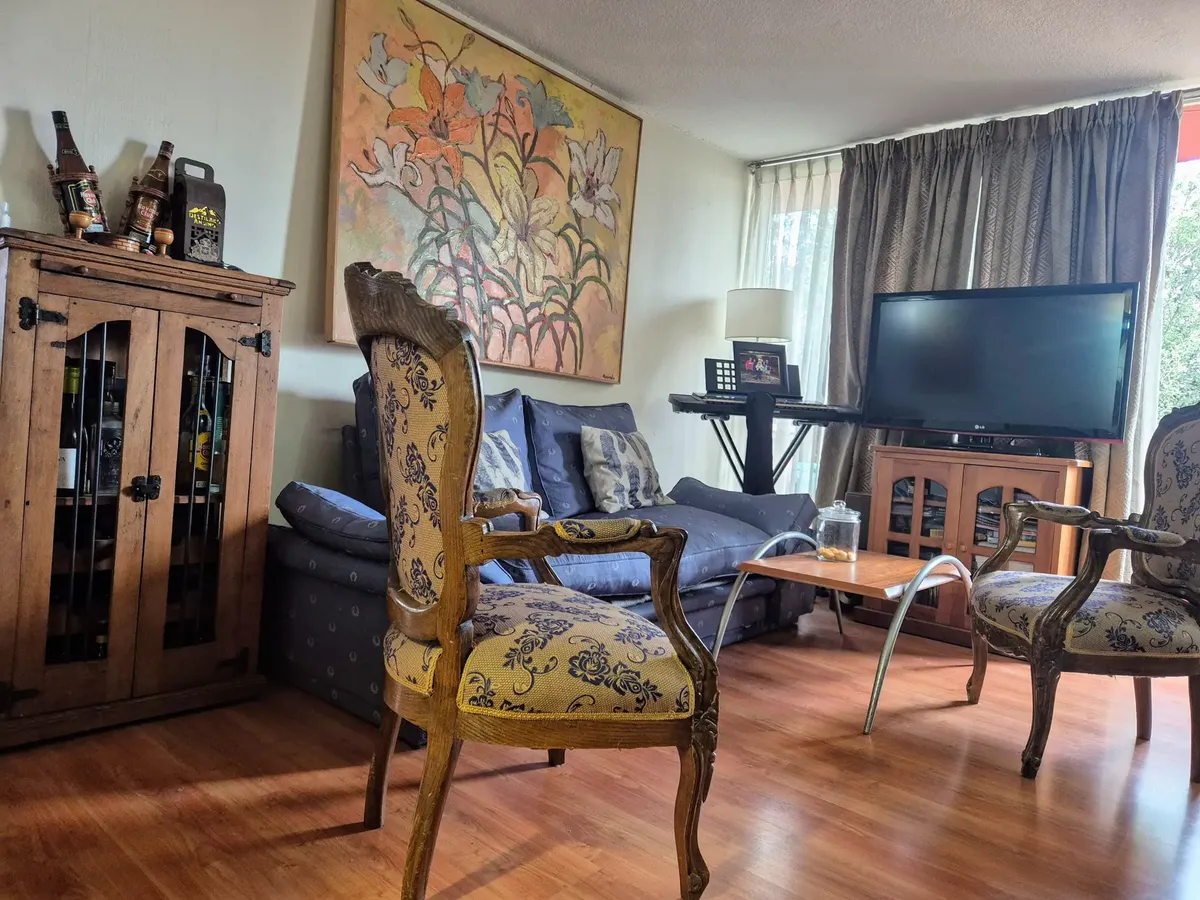 Imagen 2 de 11 de Departamento En Venta En La Reina Fo