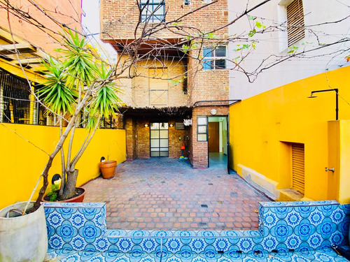 Alquiler Departamento 3 Ambientes Con Cochera Y Patio Cerca De Parque Las Heras