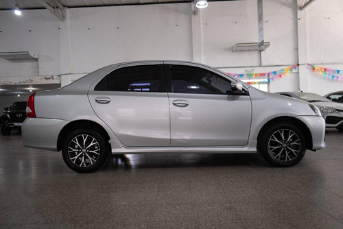 Toyota Etios 1.5 4p Xls 4at