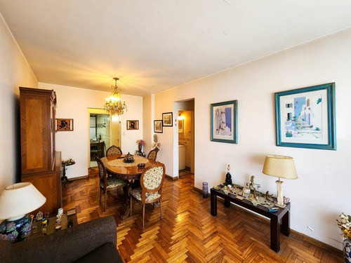 Imagen 5 de 27 de Venta De Departamento En Flores