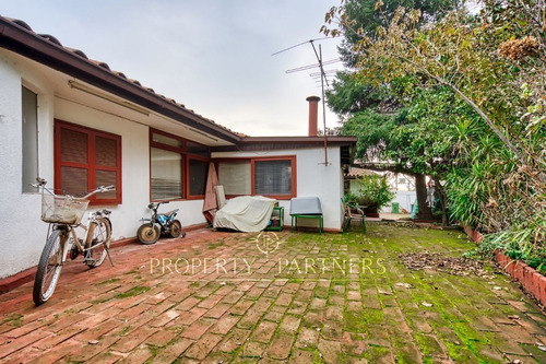Imagen 4 de 8 de Acogedora Casa En Venta Para Remodelar En La Reina Alta