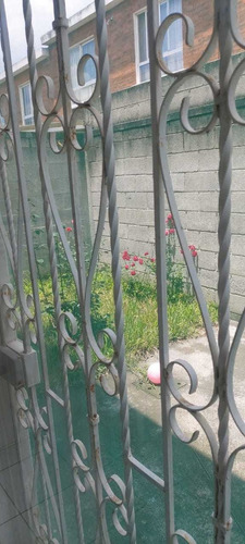 Imagen 4 de 13 de Vendo Casa De 2 Niveles En Residenciales El Prado