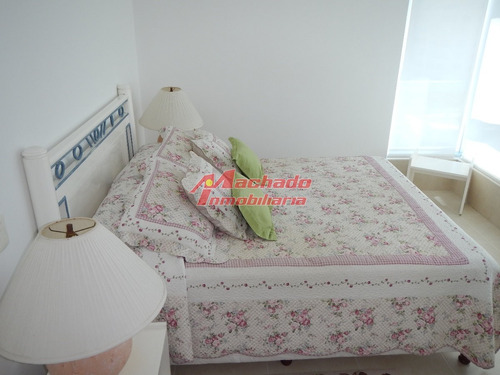 Apartamento En Punta Del Este, Mansa- Ref: 3082