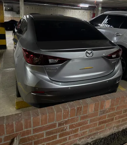 Mazda 3 2.0 Touring At