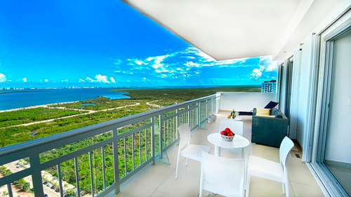 Imagen 2 de 14 de Excelente Ubicacion Hermoso Condo En Venta Cancun
