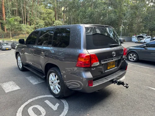 Toyota Land Cruiser 4.5 Elite Lc200