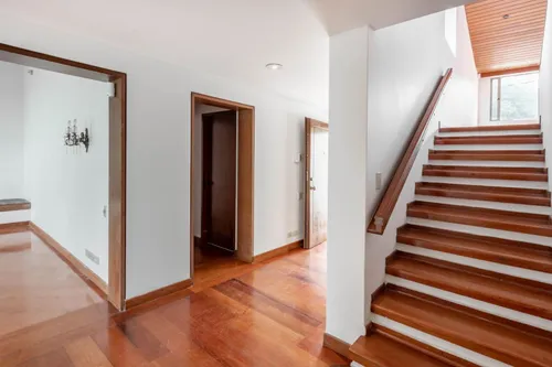 Casa En Arriendo/venta En Santa Barbara Alta. Cod A19949