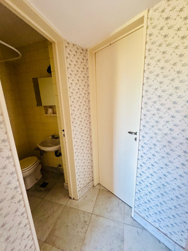 Departamento En Venta ,cochera Y Baulera En Belgrano R. Oportunidad
