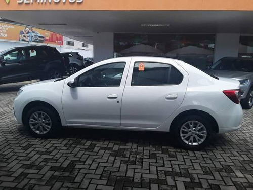 Imagem 3 de 9 de Renault Logan 1.6 16v Sce Flex Zen Manual