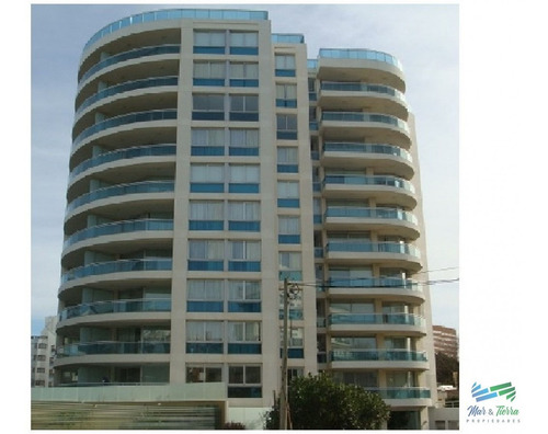 Apartamento En Punta Del Este, Aidy Grill- Ref: 618