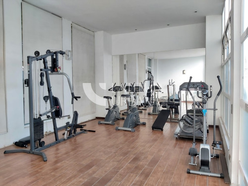 Amplio 4 Dorm., 1 Estac. Y 1 Bod. Cerca Plaza Ñuñoa