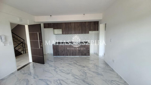 Departamento En Venta En Barrio Ingles