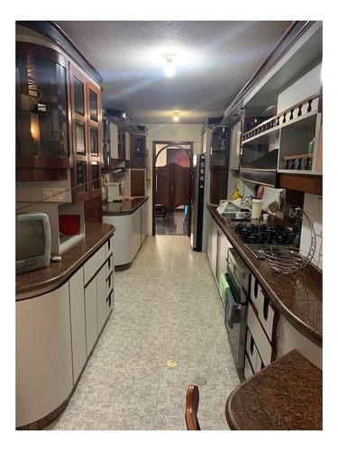 Imagen 10 de 30 de Venta Townhouse 330 M2 Urb. La Cabaña, Los Geranios