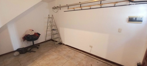 Venta Duplex 4 Ambientes Naon Mataderos Cochera
