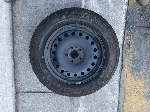 Llanta Kumho P245/65/18 Con Ring A1 (Usado)