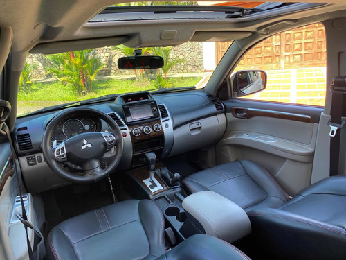 Imagen 12 de 20 de Mitsubishi Nativa 2016 2.5l Automatica