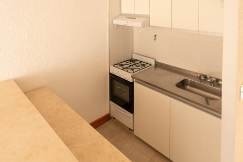 Alquiler Departamento 3 Dormitorios - Hosteria Del Cerro - Base Cerro Catedral - 50 Mts Medios Elevacion-para 9 Personas - Fecha 6/9 Al 13/9 Temp 2025